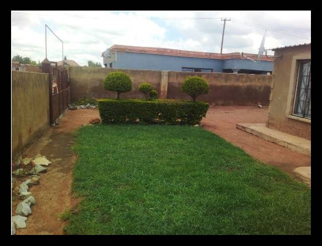 2 BEDROOM HOUSE FOR SALE IN SOSHANGUVE R